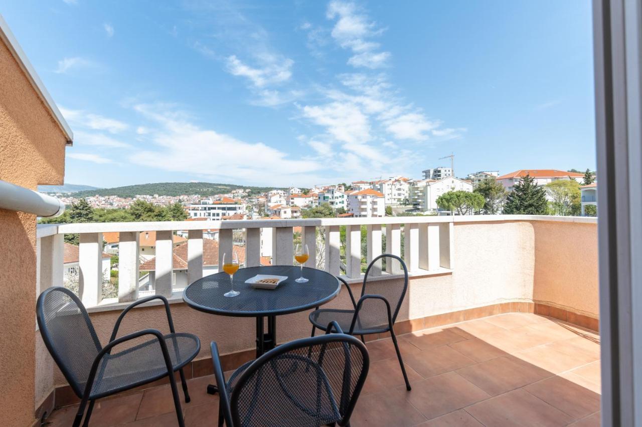 Dalmatia Apartments Ciovo Trogir Buitenkant foto